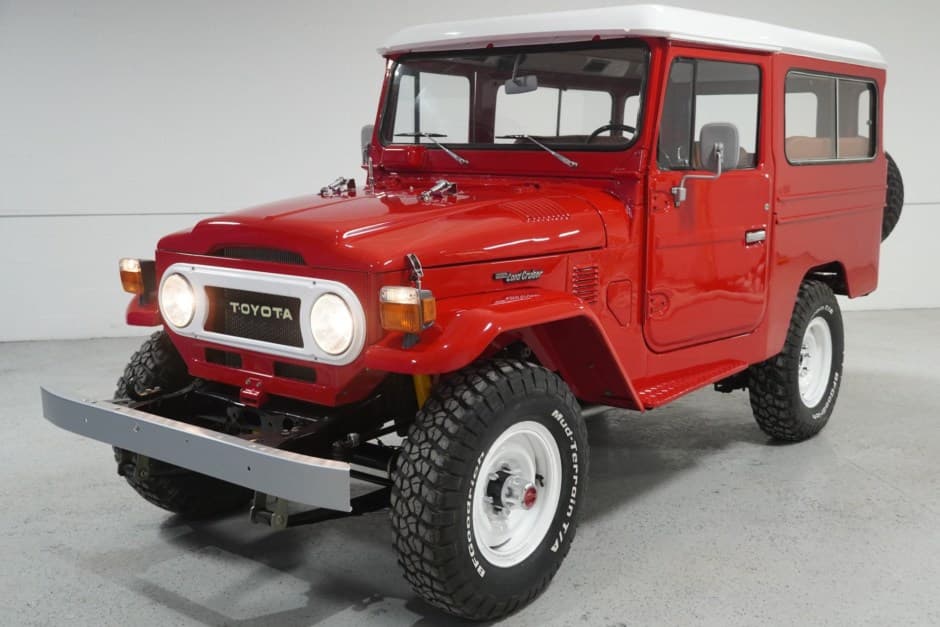 1978 Toyota Land Cruiser FJ43 sold for $30,500