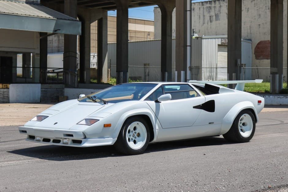 1988 Lamborghini Countach sold for $560,000