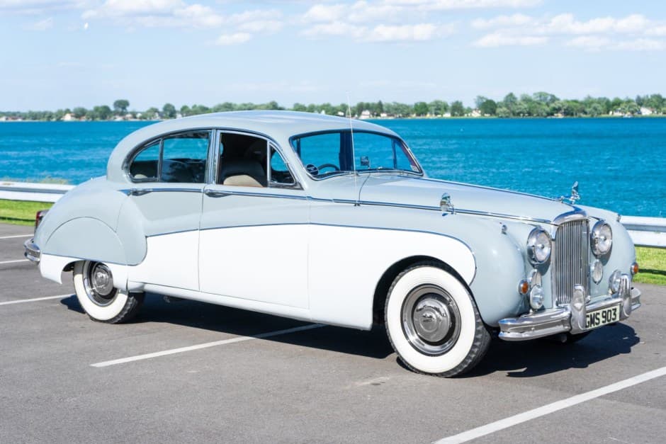 1959 Jaguar Mk VII, VIII, & IX sold for $27,500