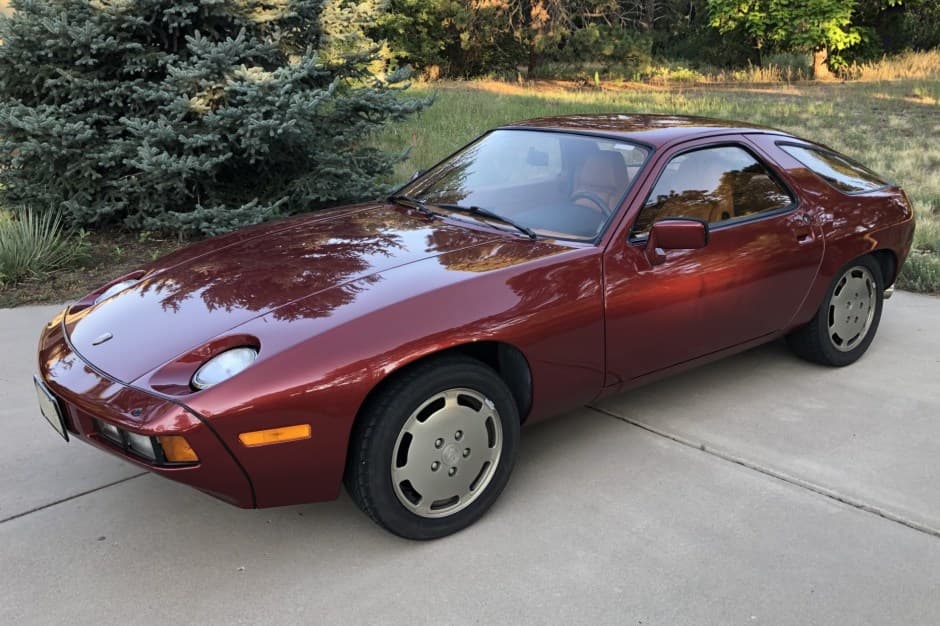 1978 Porsche 928 sold for $18,000