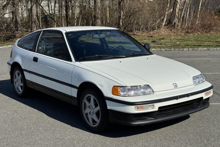 1990 Honda CRX sold for $8,100