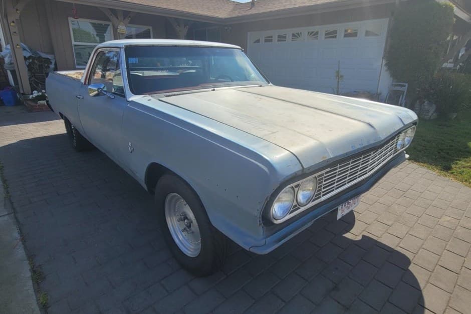 1964 Chevrolet El Camino sold for $10,000
