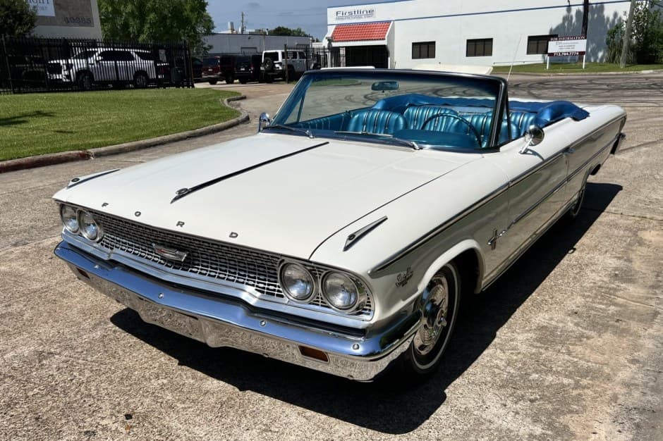 1963 Ford Galaxie sold for $46,666