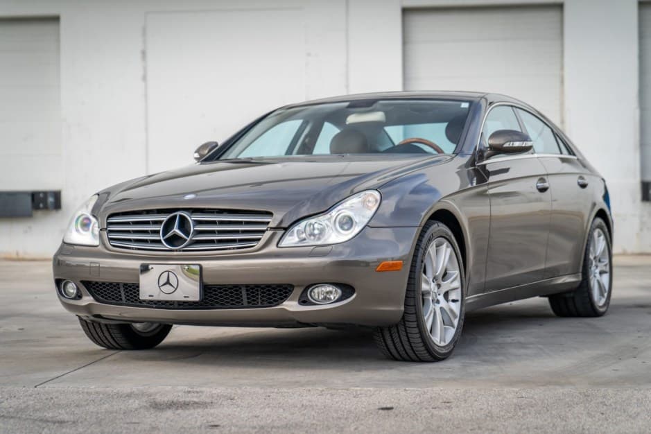 2006 Mercedes-Benz CLS-Class sold for $15,050