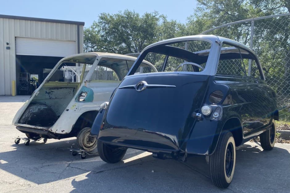 1958 BMW Isetta sold for $14,851