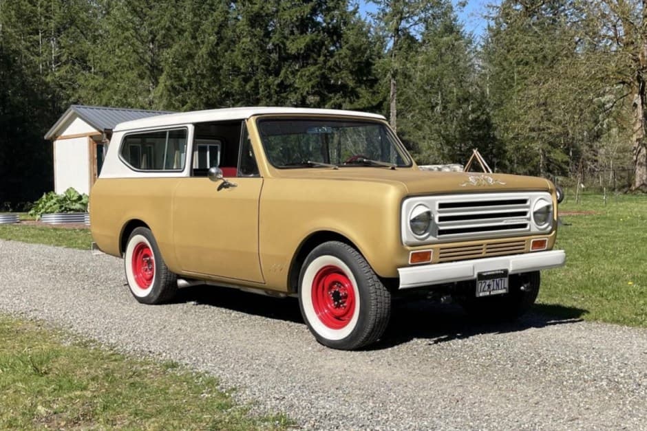 1972 International Harvester Scout sold for $17,000