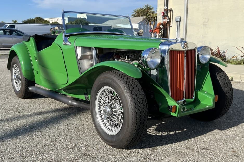1952 MG TD sold for $25,000