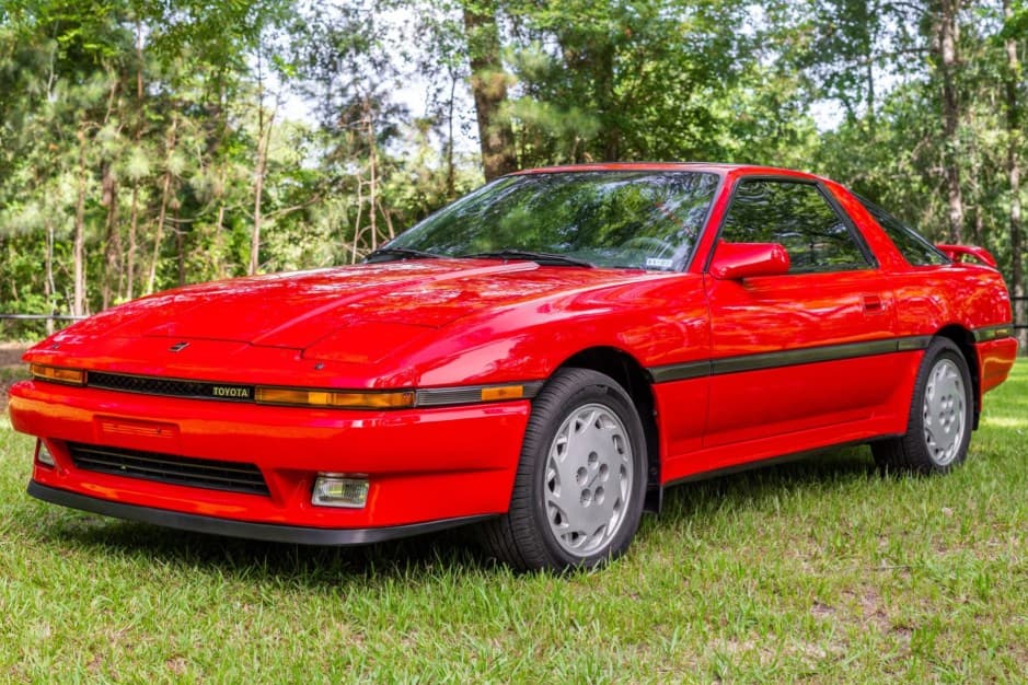 1988 Toyota Supra A70 (1986-1992) sold for $14,501