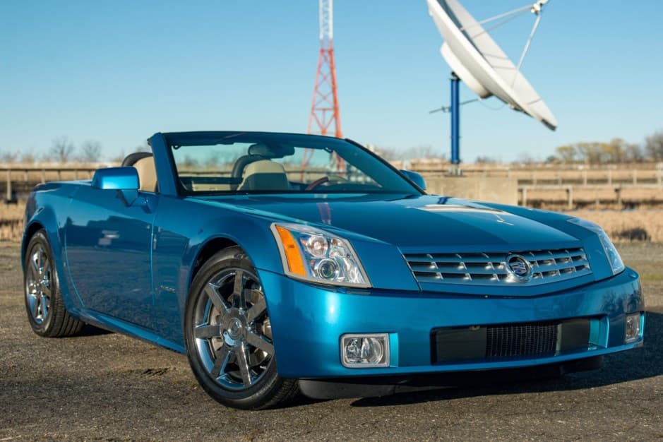 2008 Cadillac XLR sold for $44,500