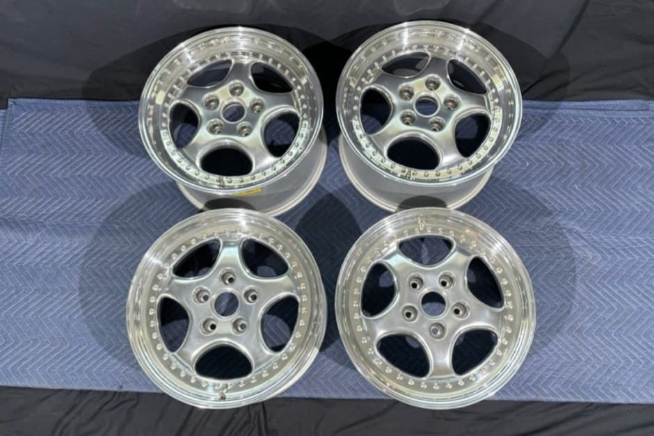 0 Porsche 964 Turbo sold for $9,600