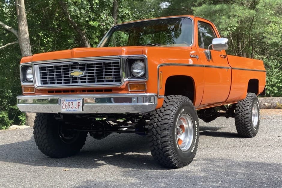 1974 Chevrolet C/K (1973-1991) sold for $23,000