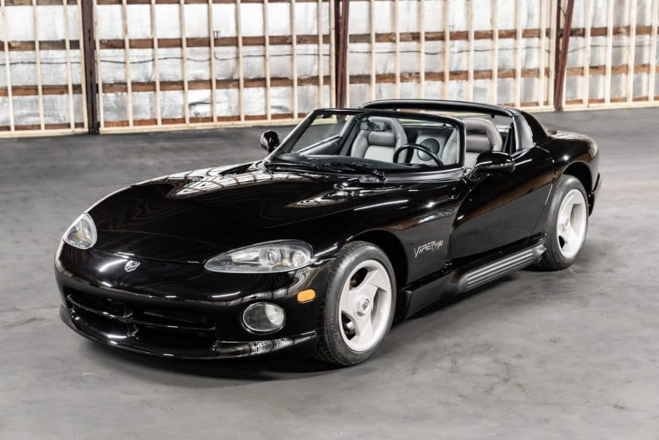1994 Dodge Viper SR I (1992-1995) sold for $40,750