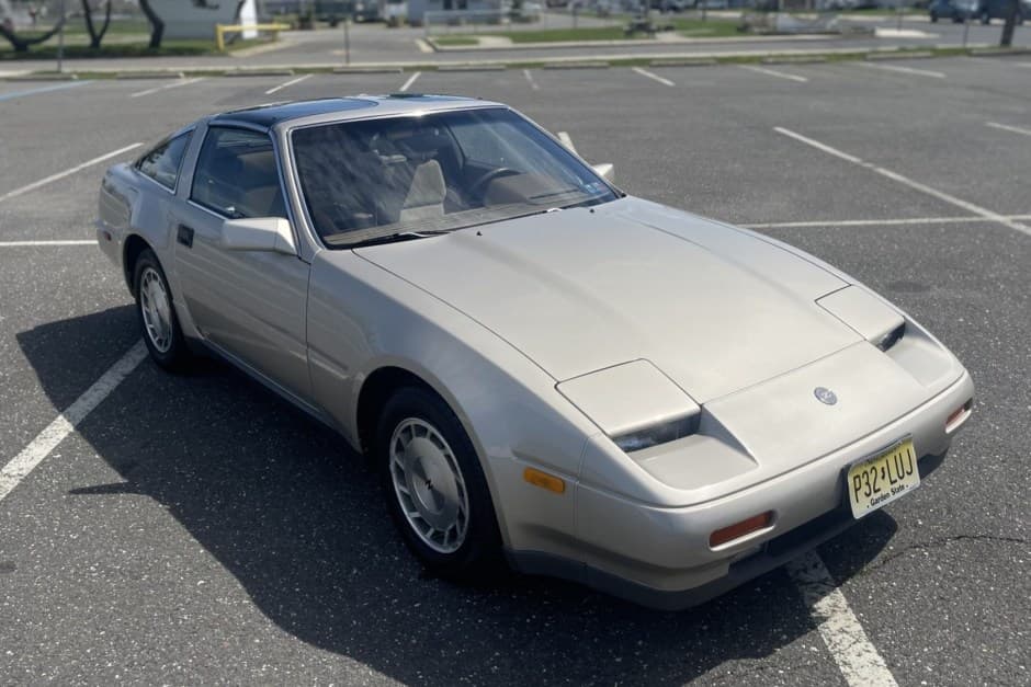 1987 Nissan Z31 300ZX sold for $13,250