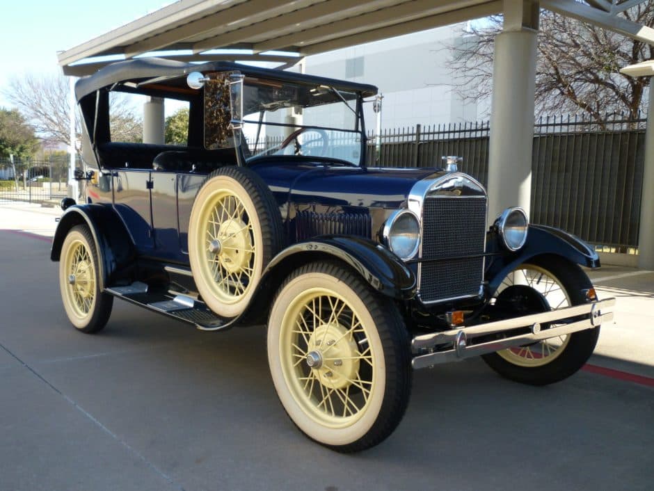 1927 Ford  sold for $24,004