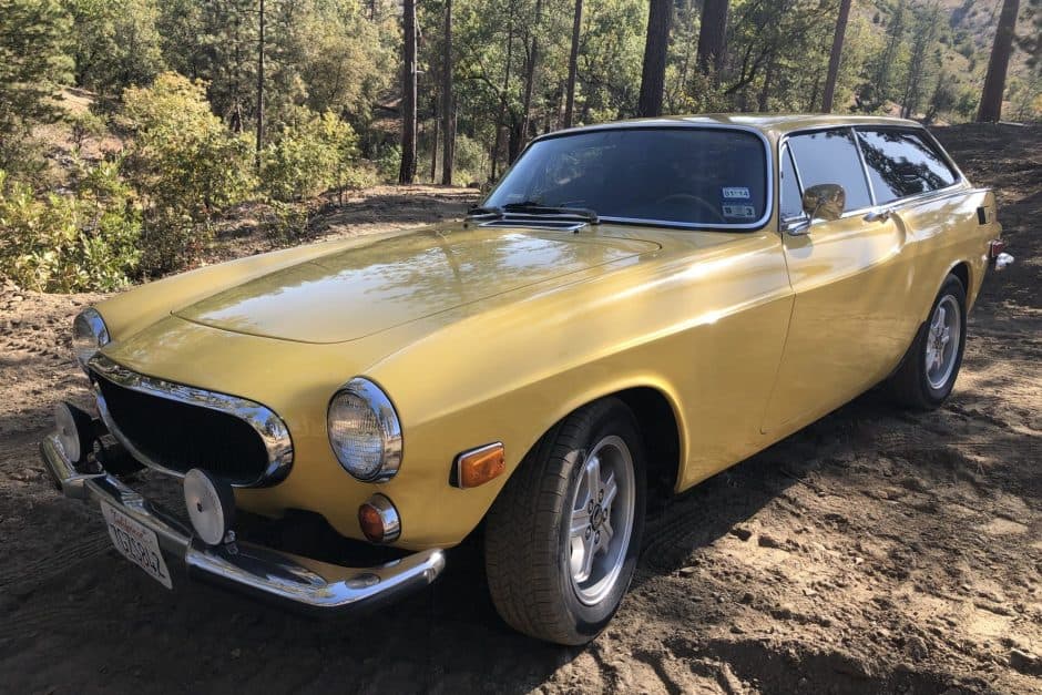 1973 Volvo 1800ES sold for $8,000