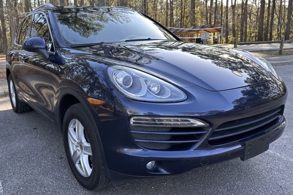 2014 Porsche 958 Cayenne (2011-2018) sold for $37,250