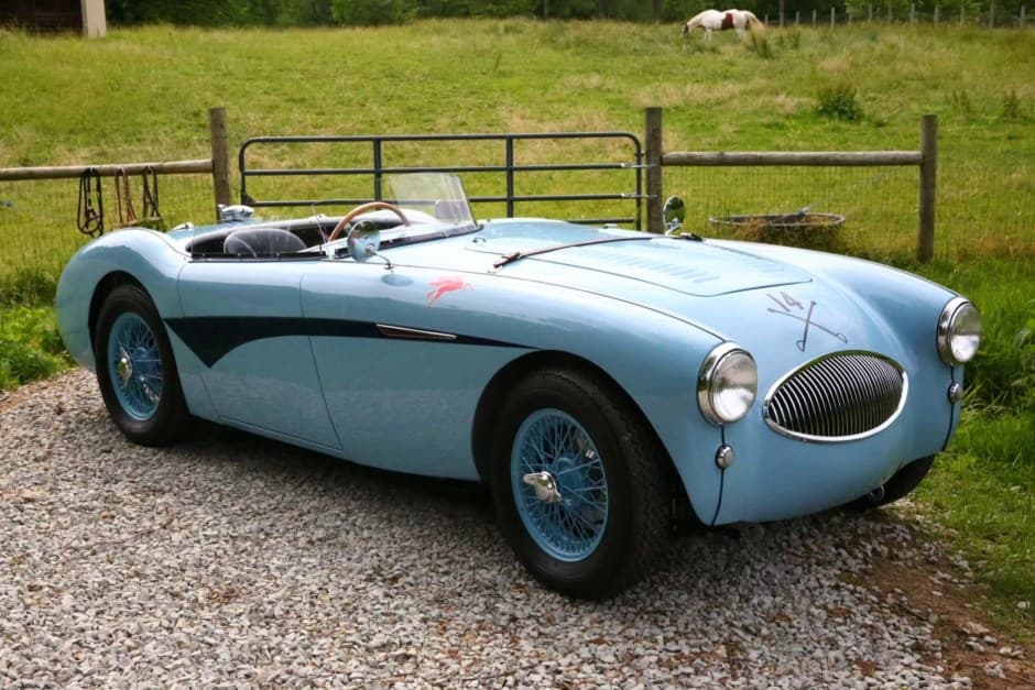 1955 Austin-Healey 100 sold for $599,100