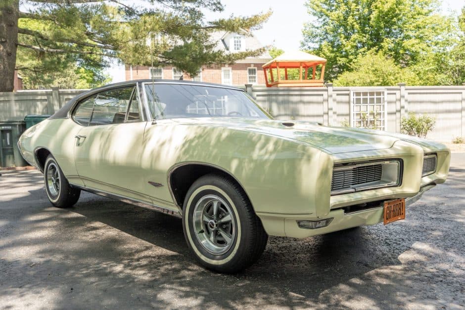 1968 Pontiac GTO sold for $32,000
