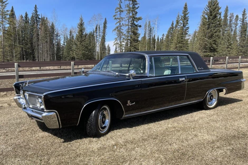 1964 Chrysler Imperial sold for $13,250
