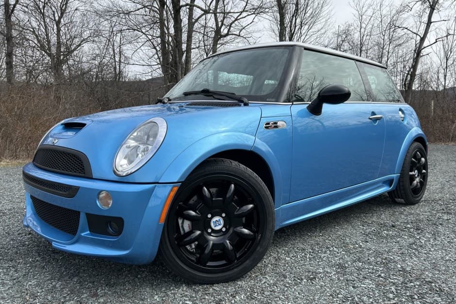 2002 Mini R53 Cooper S sold for $11,500
