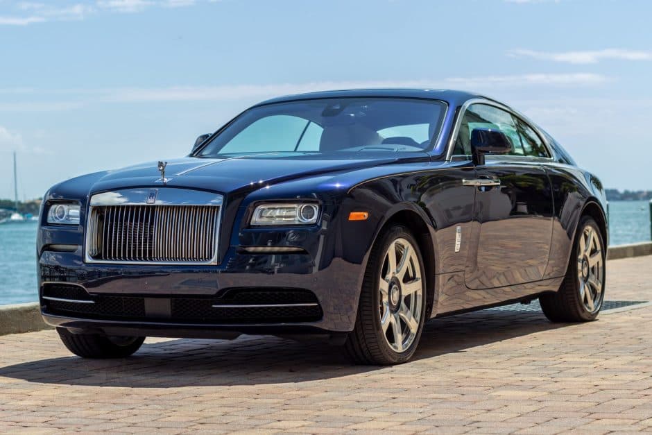 2014 Rolls-Royce Wraith sold for $135,000