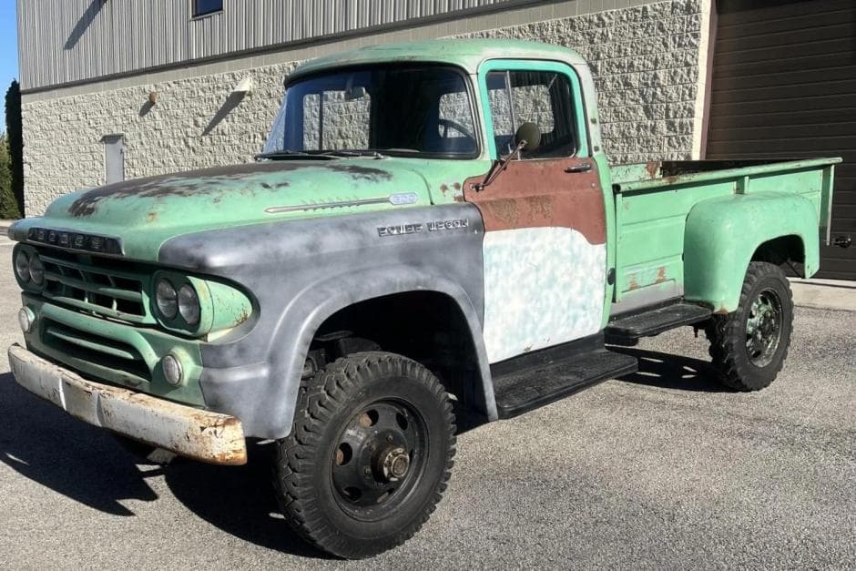 1959 Dodge Power Wagon sold for $25,000