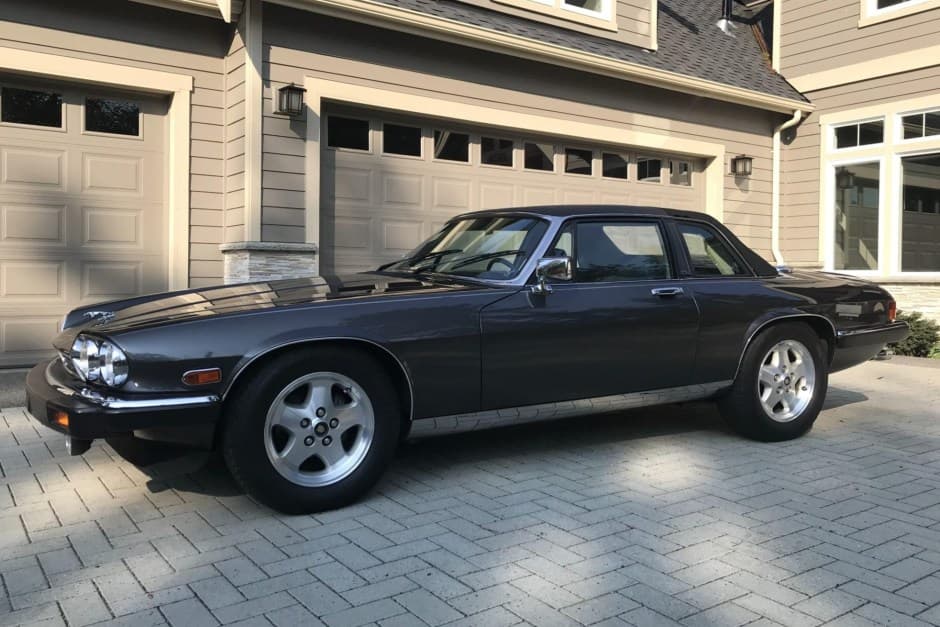 1986 Jaguar XJS sold for $13,000