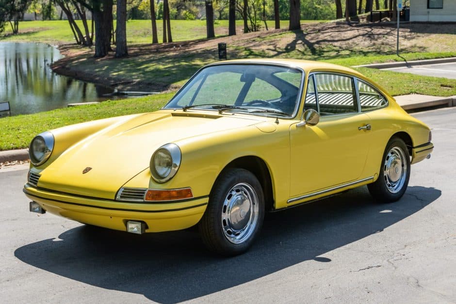 1968 Porsche 912 sold for $35,300
