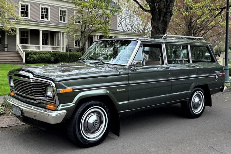 1984 Jeep SJ Wagoneer sold for $41,000