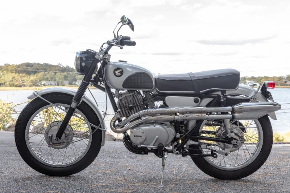 1965 Honda Dream, CB77 Super Hawk, & CL77 Scrambler sold for $4,500