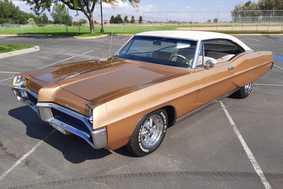 1967 Pontiac Bonneville sold for $17,500