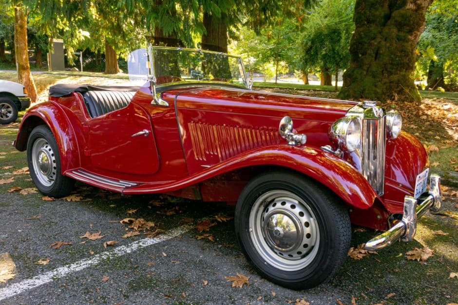 1953 MG TD sold for $15,750