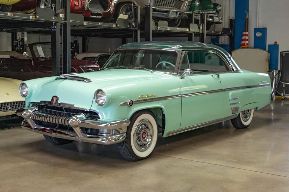 1954 Mercury Monterey sold for $27,000