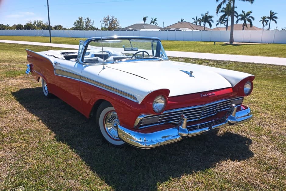 1957 Ford Fairlane sold for $22,750