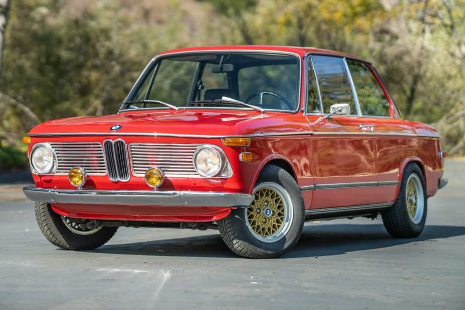 1970 BMW 2002 sold for $16,666