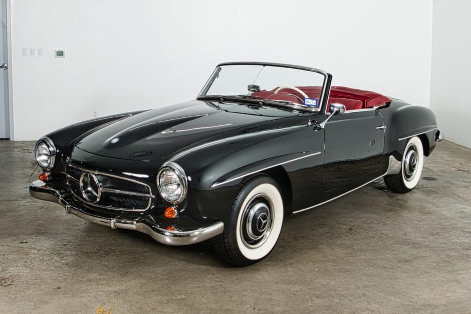 1959 Mercedes-Benz 190SL sold for $142,000