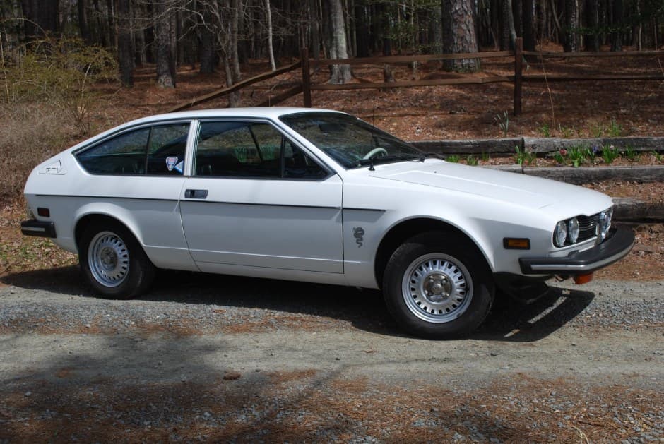 1976 Alfa Romeo GTV6 sold for $6,700
