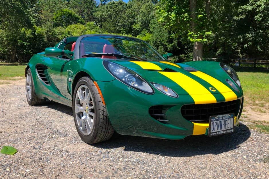 2010 Lotus Elise sold for $42,500