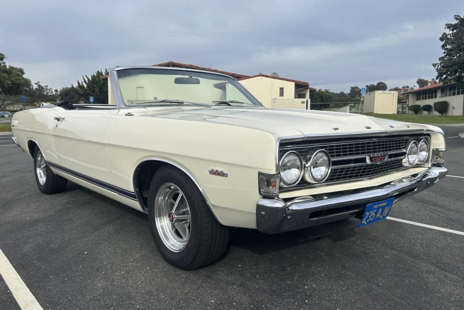 1968 Ford Torino sold for $32,500