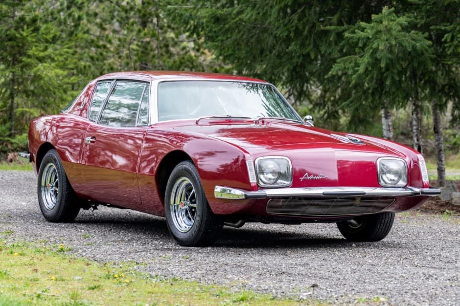 1964 Studebaker Avanti sold for $31,000