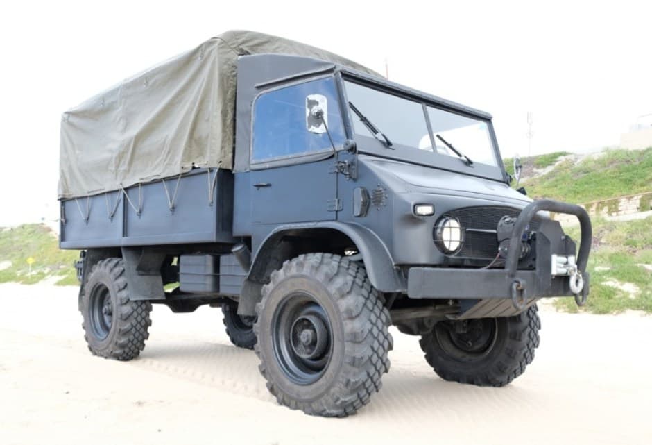 1963 Mercedes-Benz Unimog sold for $14,200
