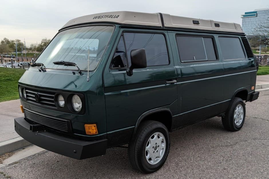 1986 Volkswagen Vanagon sold for $17,000