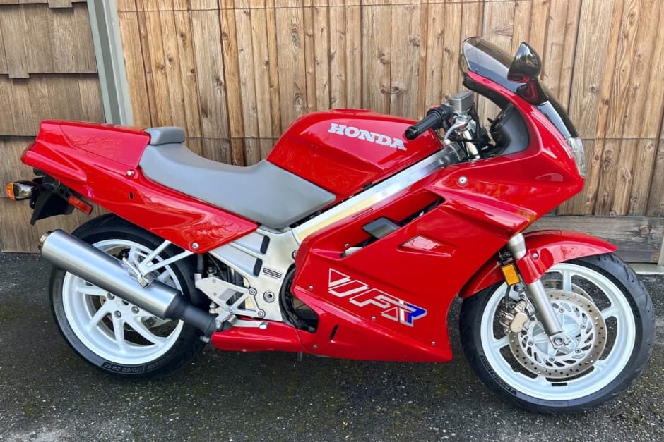 1990 Honda VF & VFR sold for $6,800