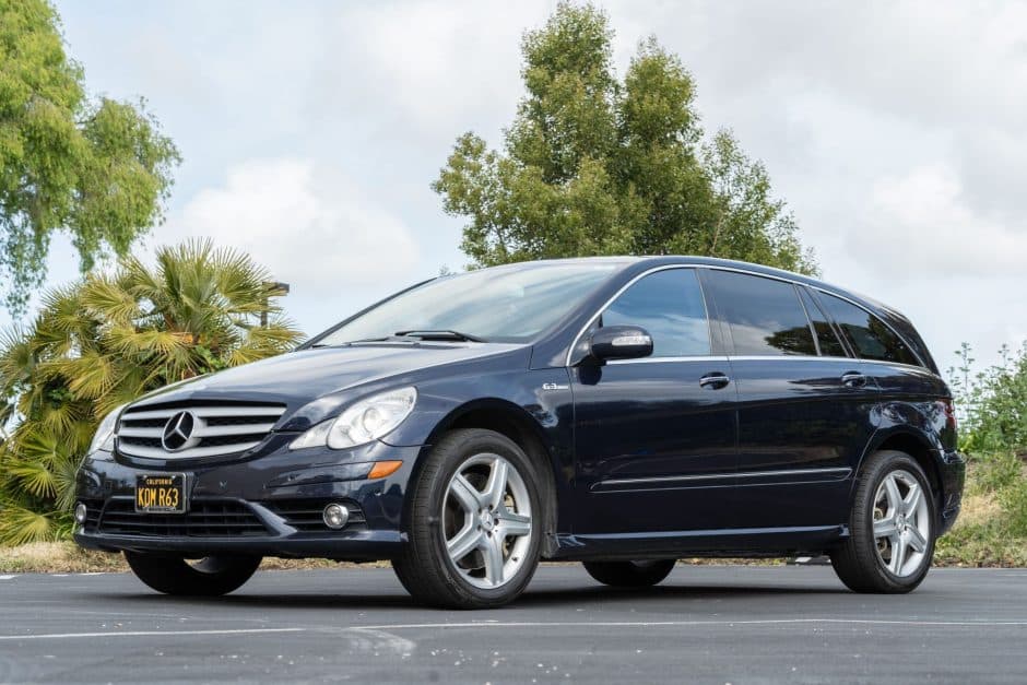 2007 Mercedes-Benz R63 AMG sold for $35,577