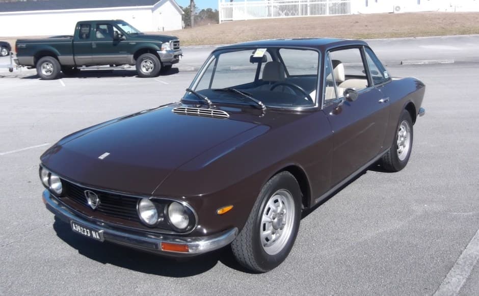 1976 Lancia Fulvia sold for $16,000