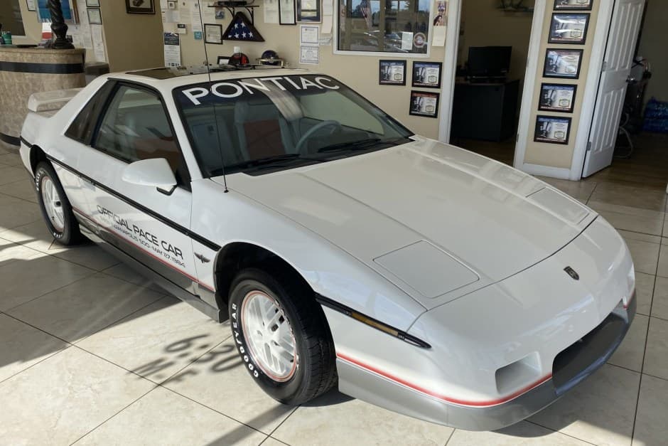 1984 Pontiac Fiero sold for $11,500
