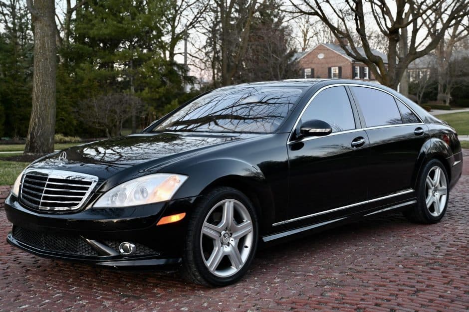2007 Mercedes-Benz W221 S-Class sold for $12,800
