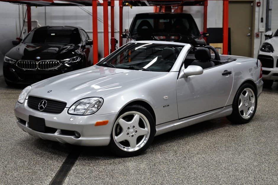 1999 Mercedes-Benz SLK-Class sold for $15,250