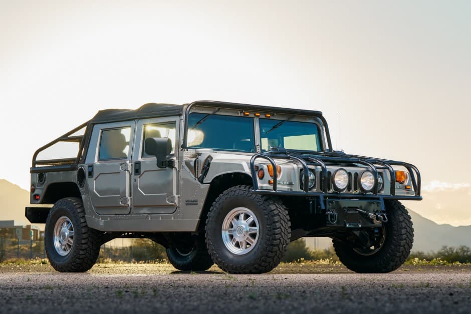2001 Hummer H1 sold for $82,000