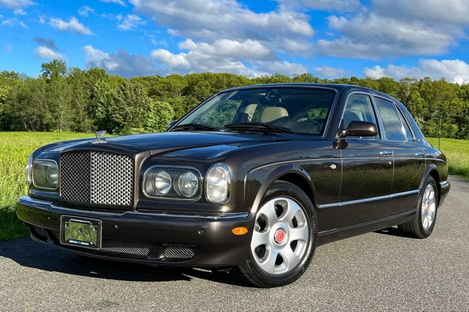 2000 Bentley Arnage sold for $27,000